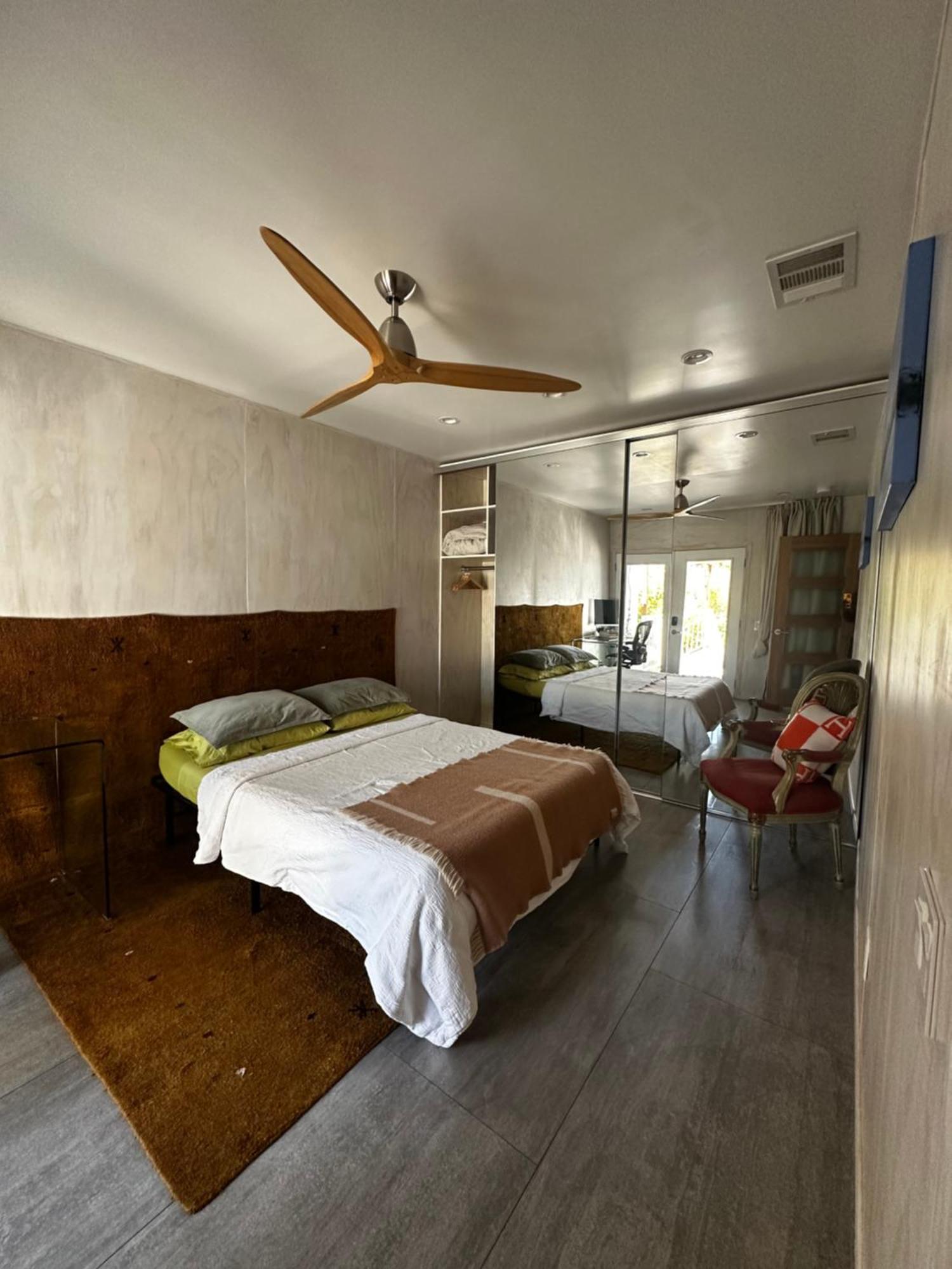 Spacious Getaway @ Echo Park Ranch - Luxury Indoor/ Outdoor Steps From Sunset Blvd, Echo Park Lake, Dodgers Stadium Los Ángeles